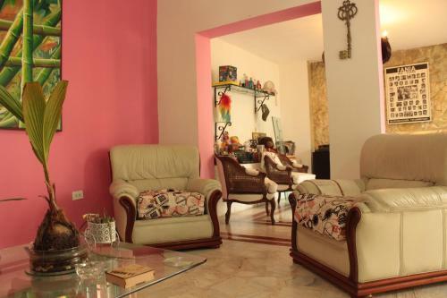 Albergue Hostal Casa Cristales