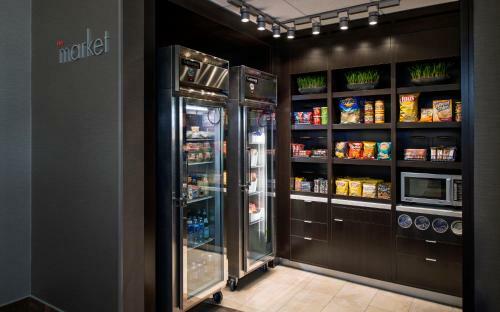 Hotel Courtyard By Marriott Calgary South