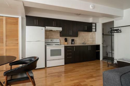 Apartments On Rue Aylmer