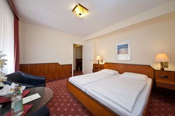 Novum Hotel Rieker Stuttgart Hauptbahnhof