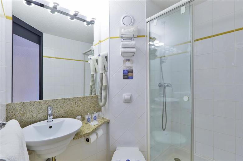 Hotel Kyriad Lyon Sud Saint Genis Laval