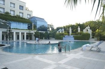 Hotel The Crown
