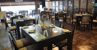 Hotel Genx Vadodara 1589