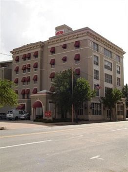 Legacy Hotel And Suites