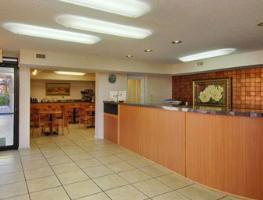 Hotel Howard Johnson - Tampa Airport