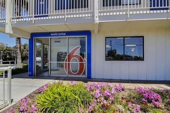 Motel 6 Santa Barbara - Carpinteria North