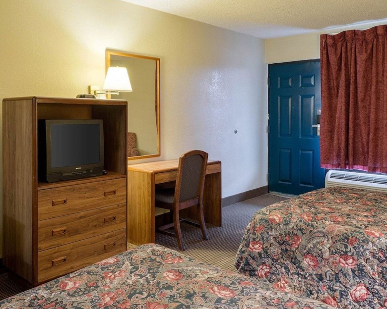 Hotel Rodeway Inn Greenwood