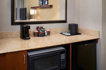 Hotel Courtyard By Marriott Detroit Livonia
