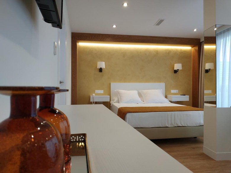 Hotel R�as Bajas