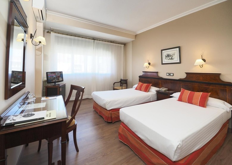 Hotel R�as Bajas