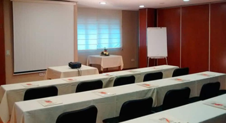 Hotel R�as Bajas