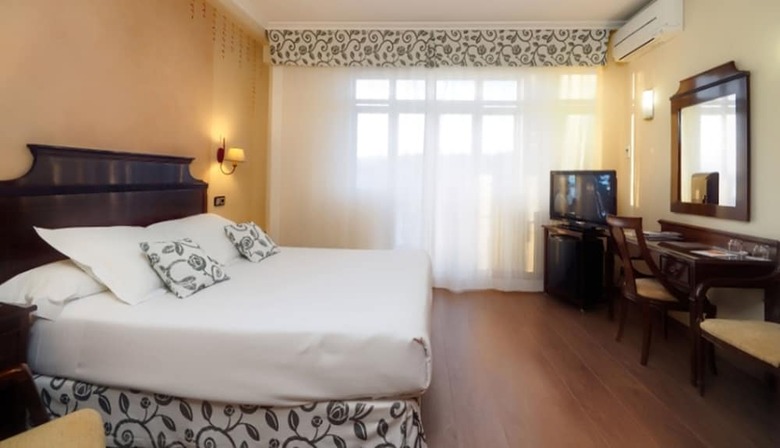 Hotel R�as Bajas