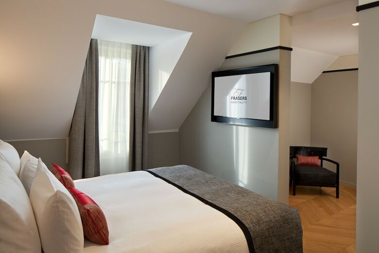 Hotel Le Claridge Champs-elysees Fraser Suites