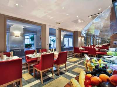 Hotel Le Claridge Champs-elysees Fraser Suites