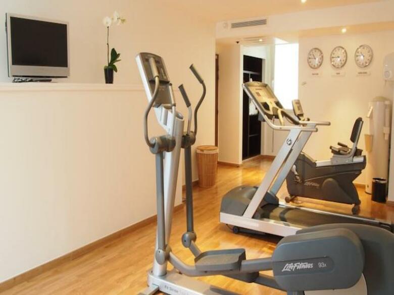 Hotel Holiday Inn Paris-porte De Clichy