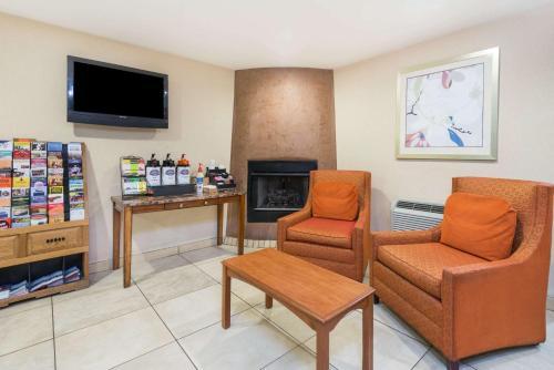 Hotel Baymont Inn & Suites Santa Fe