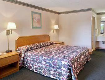 Motel Cheraw - Days Inn