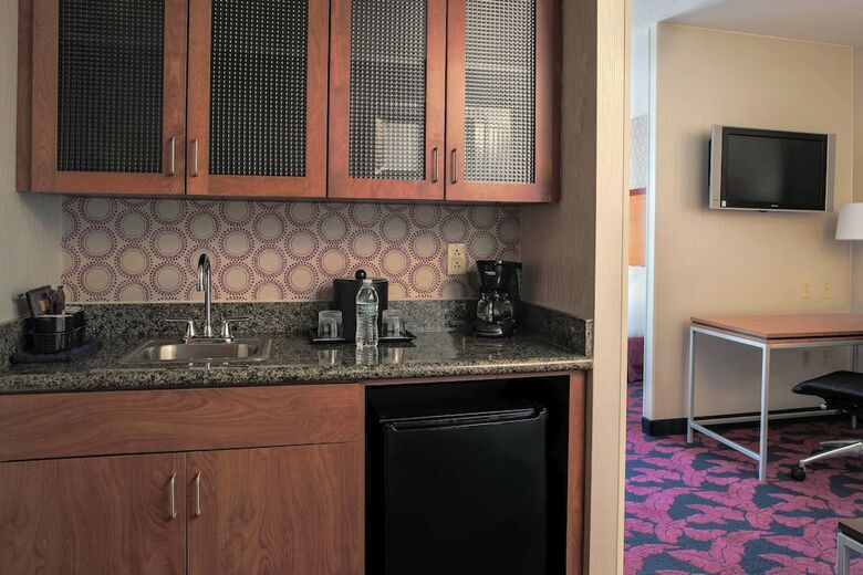 Hotel Springhill Suites By Marriott Virginia Beach Oceanfront