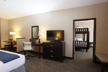 Hotel Holiday Inn Express Fort St John