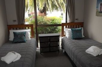 Diplomat Motel
