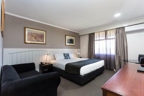 Country Comfort Amity Motel