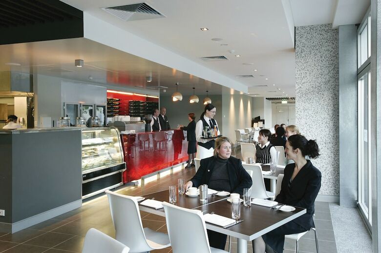 Hotel Medina Grand Perth