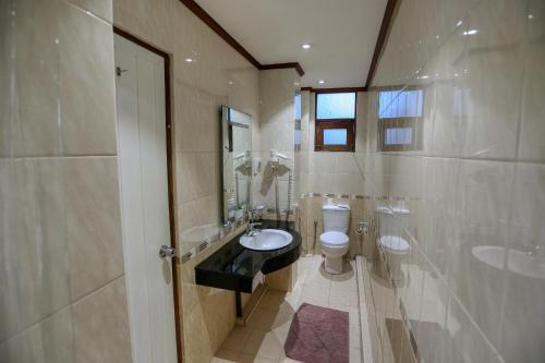 Yoho Colombo City Hotels