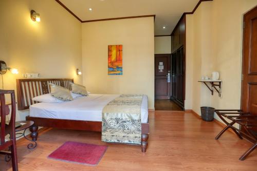 Yoho Colombo City Hotels