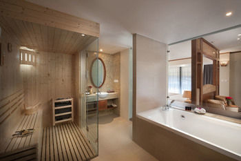 Mk Premier Boutique Hotel