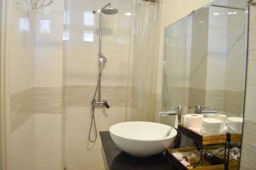 Hotel Halo Homestay