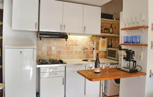 Holiday Apartment Antibes 08