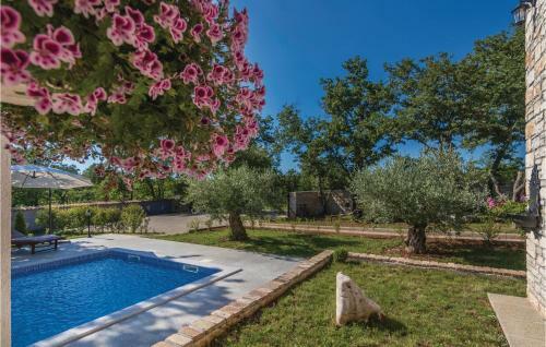 Holiday Home Kirmenjak With A Fireplace 03