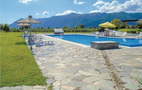 Holiday Home Kamena Vourla With A Fireplace 03