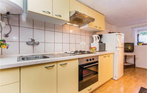 Holiday Apartment Kornic 01