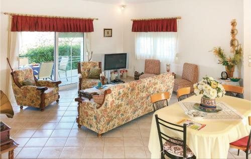 Holiday Home Xilokastro With A Fireplace 09
