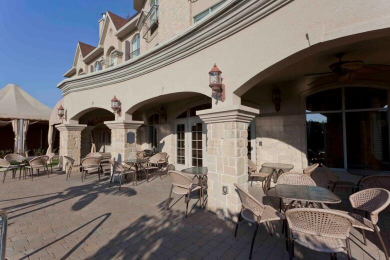 Le St-martin Hotel & Suites (.)