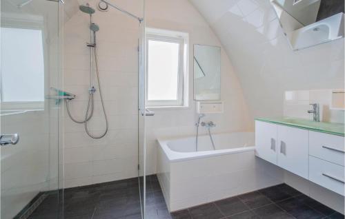 Holiday Home Flat Fish 05