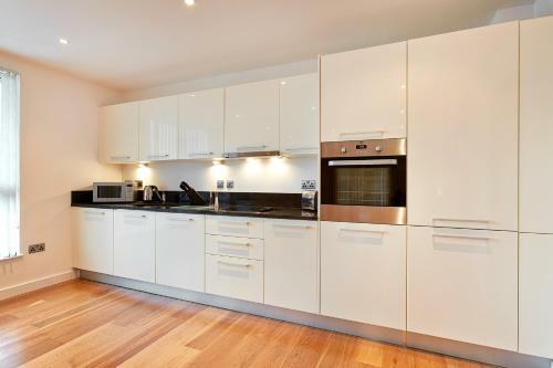 Railway Terrace Apartments By Esa