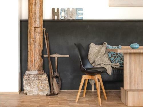 Holiday Home De Turfhoeke 04