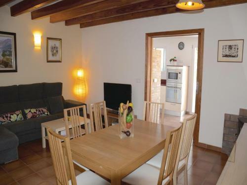 Holiday Home Soller With A Fireplace 09