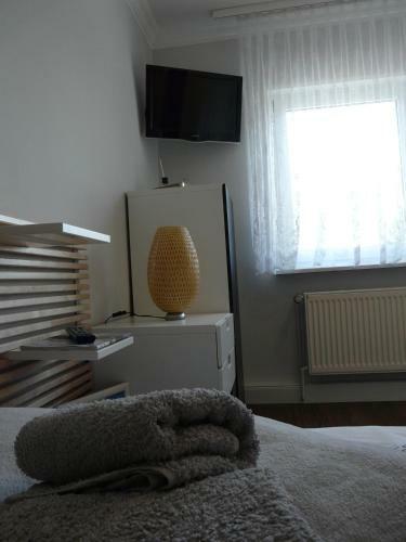 Hostal Pension Zur Kirchsee