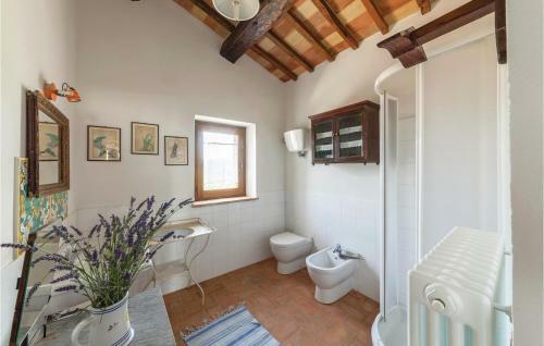 Holiday Home Castello Di Petroro 07