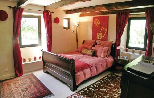 Holiday Home Neuvic 03