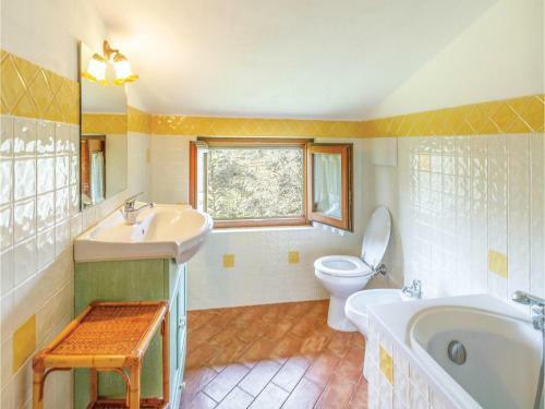 Holiday Home Il Mandorleto 02