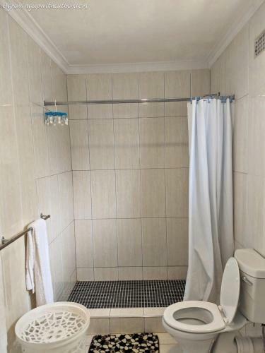 Hostal Home Up Guest House