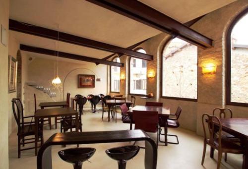 Hostal Casa Baladin Ristorante Birrario Con Camere