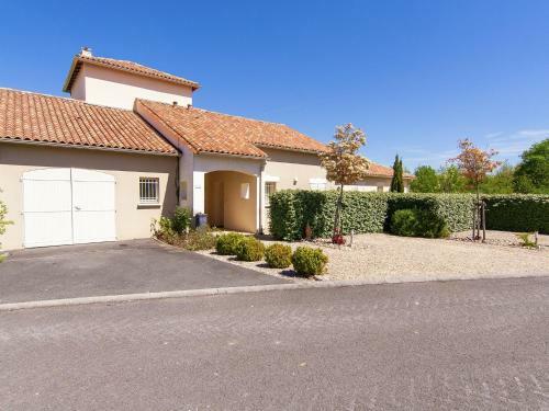 Villa La Haute Preze 47 I