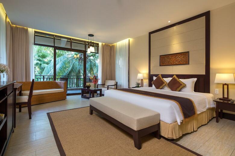 Hotel Golden Sand Resort & Spa