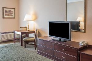 Hotel Quality Inn Valley Suites