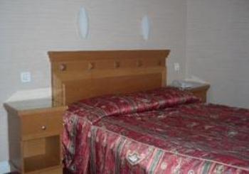 Hotel *mondial*